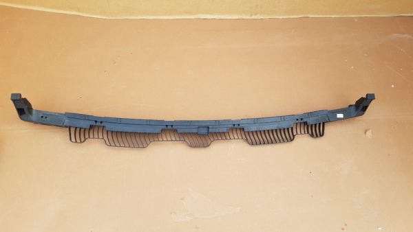 Suport central bara spate VW Golf 7 hatchback 5G6807863A 5G6 807 863 A - Dezmembrari Auto