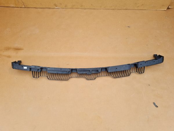 Suport central bara spate VW Golf 7 hatchback 5G6807863A 5G6 807 863 A - Dezmembrari Auto