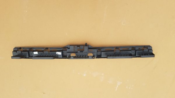 Suport central bara spate VW Jetta 2017 5C6807863 5C6 807 863 - Dezmembrari Auto