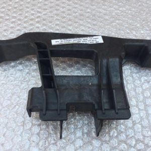 Suport consola centrala fata VW Golf 7 hatchback 5G1861513A 5G1 861 513 A - Dezmembrari Auto
