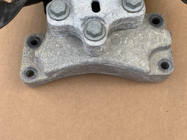 Suport cutie de viteze VW Golf 7 2019 1K0119117 1K0 119 117 - Dezmembrari Auto