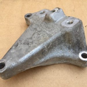 Suport cutie viteze VW Passat B8 1.4 TSI CZEA 1K0 199 117 BQ 1K0199117BQ - Dezmembrari Auto