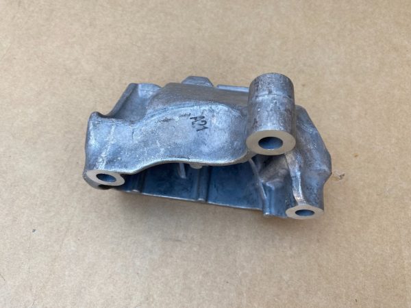 Suport cutie viteze VW Polo 2G 5Q0199117A 5Q0 199 117 A - Dezmembrari Auto