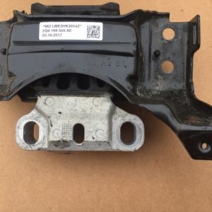 Suport cutie viteze VW Polo AW 1.0 TSI DKZ 2Q0 199 555 AE 2Q0199555AE - Dezmembrari Auto