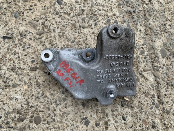 Suport cutie VW Passat B6 2.0 fsi 1K0199117BM 1K0 199 117 BM - Dezmembrari Auto