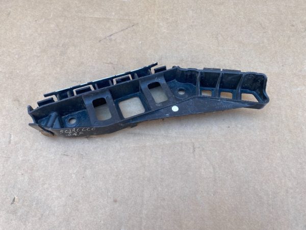 Suport dreapta bara fata VW Scirocco 1K8807184A 1K8 807 184 A - Dezmembrari Auto