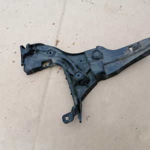 Suport dreapta bara spate Audi A3 8V 2 usi 8V3807378 8V3 807 378 - Dezmembrari Auto