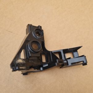 Suport dreapta bara spate VW Golf 7 2019 hatchback 5G6807394A 5G6 807 394 A - Dezmembrari Auto
