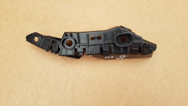 Suport dreapta bara spate VW Golf 7 5G0807184C 5G0 807 184 C - Dezmembrari Auto