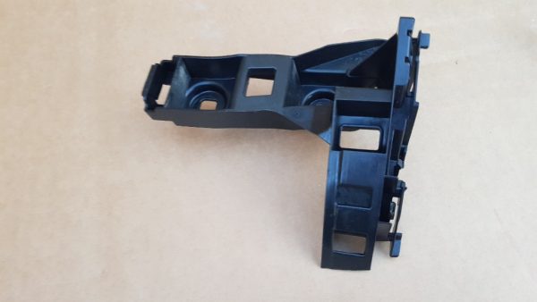 Suport dreapta bara spate VW Golf 7 5G9807394C 5G9 807 394 C - Dezmembrari Auto