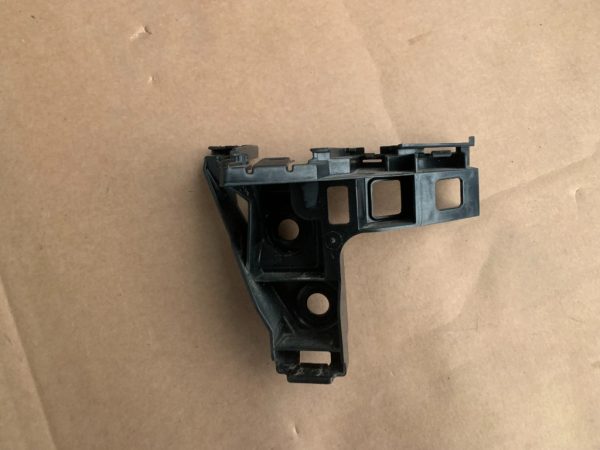 Suport dreapta bara spate VW Golf 7 hatchback 2016 5G6807394A 5G6 807 394 A - Dezmembrari Auto