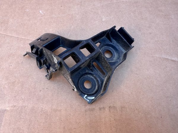 Suport dreapta bara spate VW Sportsvan 2018 510807394A 510 807 394 A - Dezmembrari Auto