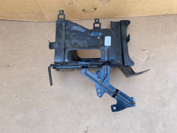 Suport incarcator VW Passat B8 1.4 tsi GTE hybrid 5Q0907102H 5Q0 907 102 H - Dezmembrari Auto