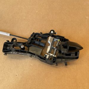 Suport maner usa dreapta spate VW Passat B8 - Dezmembrari Auto