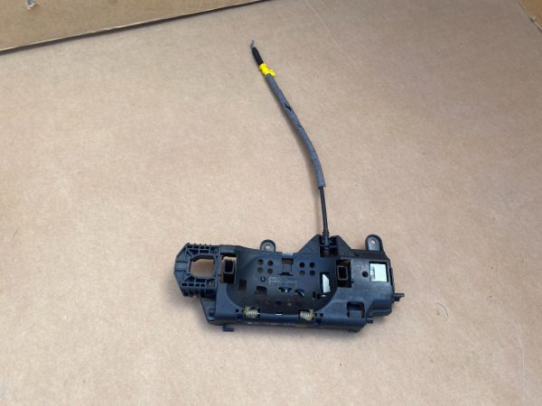 Suport maner usa stanga spate Audi A4 B9 8W01837811A - Dezmembrari Auto