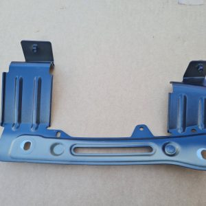 Suport metalic aripa stanga fata Audi Q8 2019 4M8821431B 4M8 821 431 B - Dezmembrari Auto