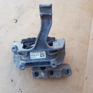 Suport motor Audi A3 8V 5Q0199262BJ 5Q0 199 262 BJ - Dezmembrari Auto