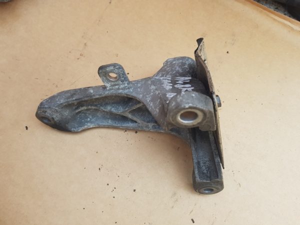 Suport motor Audi A4 B8 3.2 fsi 8K0199308BC 8K0 199 308 BC - Dezmembrari Auto