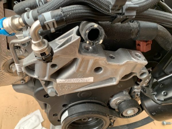 Suport motor VW Arteon facelift 2021 05L199207 05L 199 207 la 0 km - Dezmembrari Auto