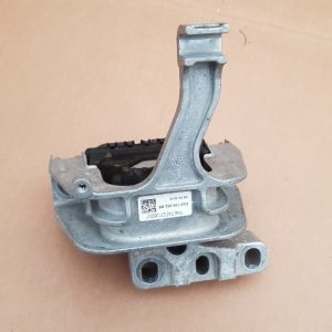 Suport motor VW Golf 7 1.4 tsi 5Q0199262BE 5Q0 199 262 BE - Dezmembrari Auto