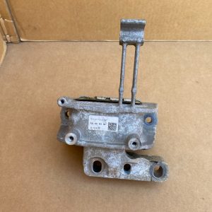 Suport motor VW Golf 7 1.6 tdi 5Q0199262DE 5Q0 199 262 DE la 0 km - Dezmembrari Auto