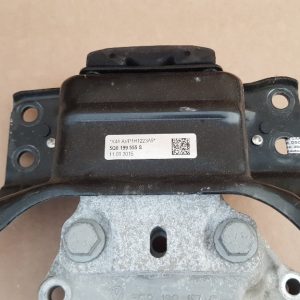 Suport motor VW Golf 7 1.6 tdi 5Q0199555S 5Q0 199 555 S - Dezmembrari Auto