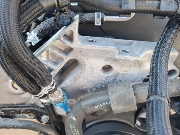 Suport motor VW Jetta 2017 2.0 tdi 04L199207 04L 199 207 - Dezmembrari Auto