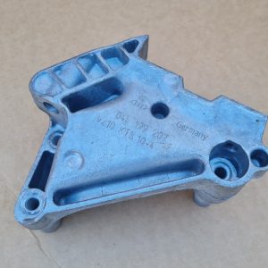 Suport motor VW Passat B8 2.0 tdi 04L199207 04L 199 207 - Dezmembrari Auto