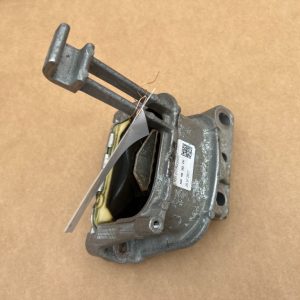 Suport motor VW T-ROC 5Q0199262CK 5Q0 199 262 CK - Dezmembrari Auto