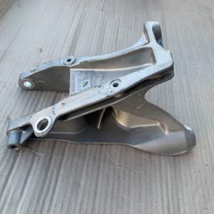 Suport motor VW Transporter T6 2021 7E0199343B 7E0 199 343 B - Dezmembrari Auto