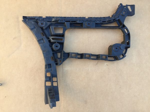 Suport bara spate dreapta VW Passat CC 3C8 807 356 3C8807356 - Dezmembrari Auto