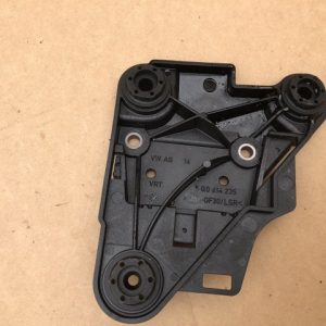 Suport pompa ABS VW Golf 7 1.5 DAC 5Q0 614 235 5Q0614235 - Dezmembrari Auto