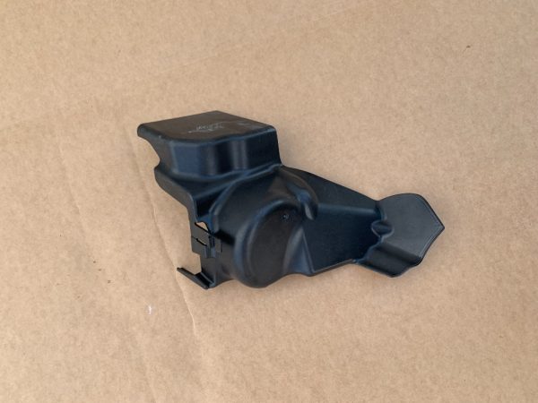 Suport pompa ABS VW Passat B8 facelift 2020 5Q1614321A 5Q1 614 321 A - Dezmembrari Auto