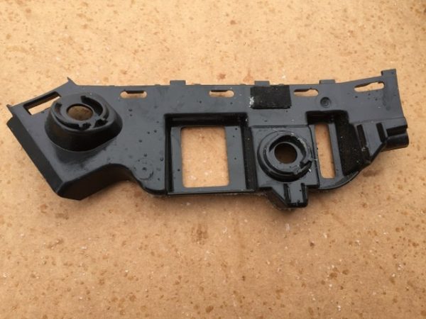 Suport prindere bara dreapta spate VW Polo 2019 2G6 807 393 A 2G6807393A - Dezmembrari Auto