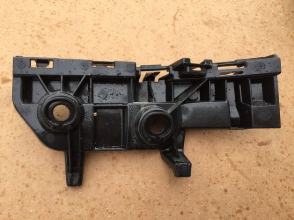 Suport prindere bara stanga spate VW Polo 2019 Hatchback 2G6 807 453 A 2G6807543A - Dezmembrari Auto
