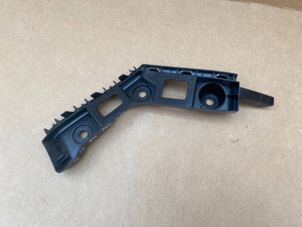 Suport stanga bara spate VW Golf 7 facelift hatchback 5G6807393 5G6 807 393 - Dezmembrari Auto