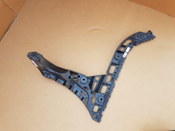 Suport stanga bara spate VW Jetta 2016 5C6807393C 5C6 807 393 C - Dezmembrari Auto