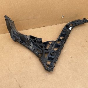 Suport stanga bara spate VW Jetta 2017 5C6807393C 5C6 807 393 C 5C6807355 5C6 807 355 - Dezmembrari Auto