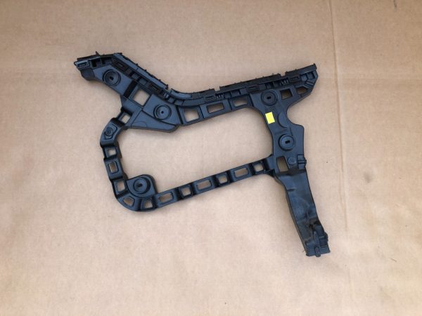 Suport stanga bara spate VW Passat B8 3G5807393 3G5 807 393 - Dezmembrari Auto