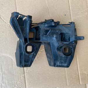 Suport stanga bara spate VW Passat B8 3G9807483 3G9 807 483 - Dezmembrari Auto