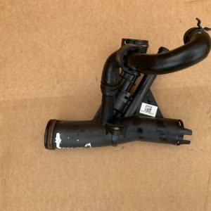 Suport termostat VW Sharan 2.0 tdi DLU 04L121026F 04L 121 026 F - Dezmembrari Auto