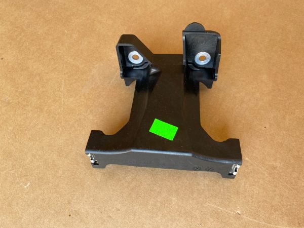 Suport VW Caddy Ford Tourneo Connect 2023 2K7863525 2K7 863 525 - Dezmembrari Auto