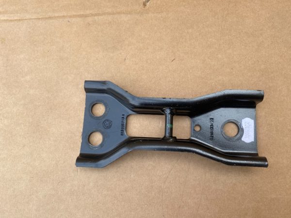 Suport VW Caddy Ford Tourneo Connect 2023 5R3886713A 5R3 886 713 A - Dezmembrari Auto