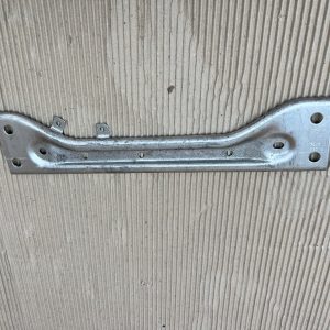 Suport VW Passat B8 5Q0804421B 5Q0 804 421 B - Dezmembrari Auto