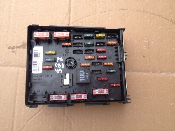 Tablou sigurante VW Passat B6 3C 3C0937125A - Dezmembrari Auto