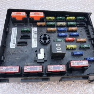 Tablou sigurante Vw Sharan 7n 3C0937125A 3C0 937 125 A - Dezmembrari Auto