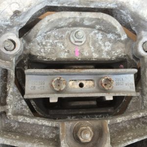 Tampon cutie viteze VW Audi Skoda Seat 2.0 tdi 8K0399351 8K0 399 351 - Dezmembrari Auto