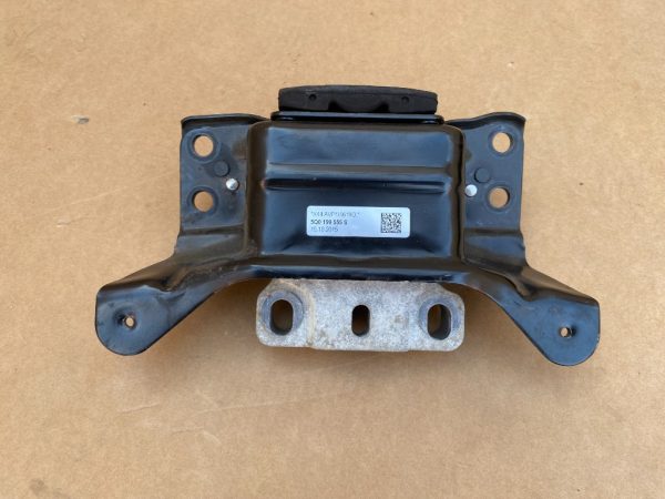 Tampon cutie viteze VW Golf 7 5Q0199555S 5Q0 199 555 S 5Q0199555BH 5Q0 199 555 BH la 0 km - Dezmembrari Auto