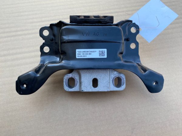 Tampon cutie VW Golf 7 5Q0199555BD 5Q0 199 555 BD - Dezmembrari Auto