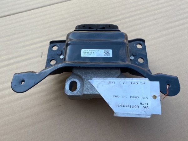 Tampon cutie VW Golf Sportsvan 5Q0199555R 5Q0 199 555 R - Dezmembrari Auto